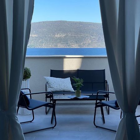 Villa Nika & Eva Cres Eksteriør bilde
