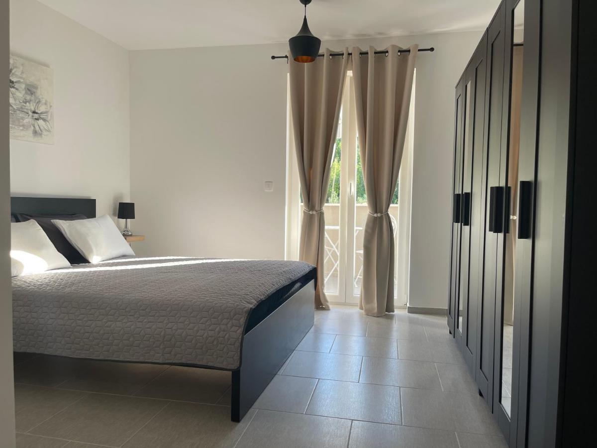 Villa Nika & Eva Cres Eksteriør bilde